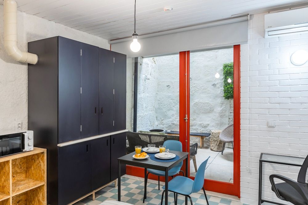 Victorias Studios - Clérigos Studio, Patio 16