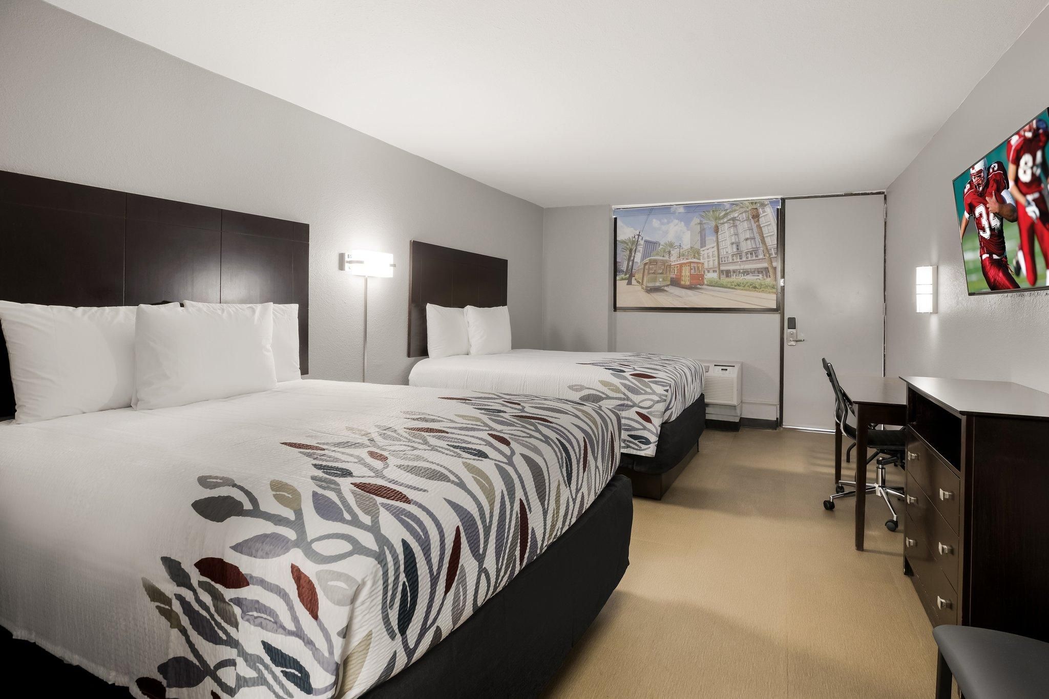 2 Queen Beds 2nd Floor Non-Smoking