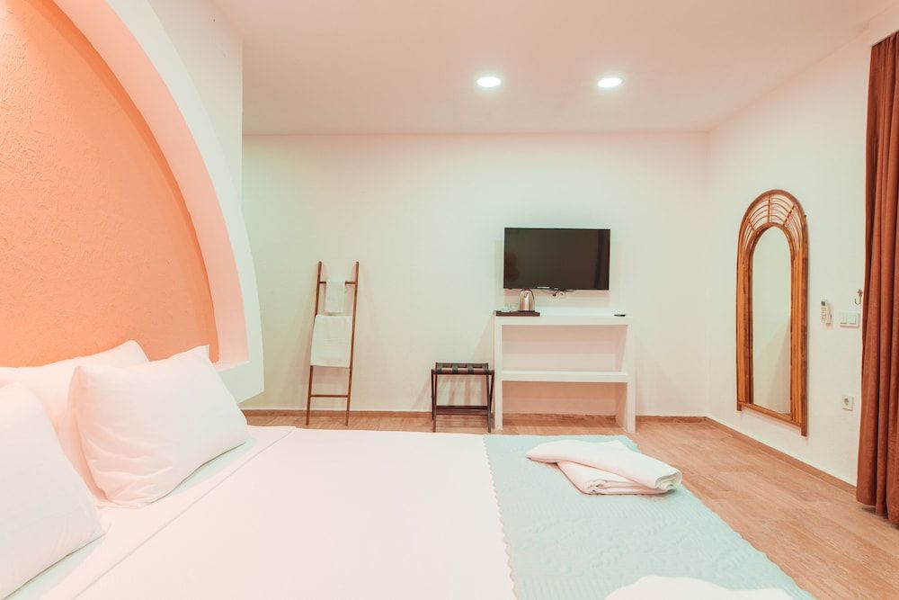 undefined MARE MARIN BOUTIQUE HOTEL 9