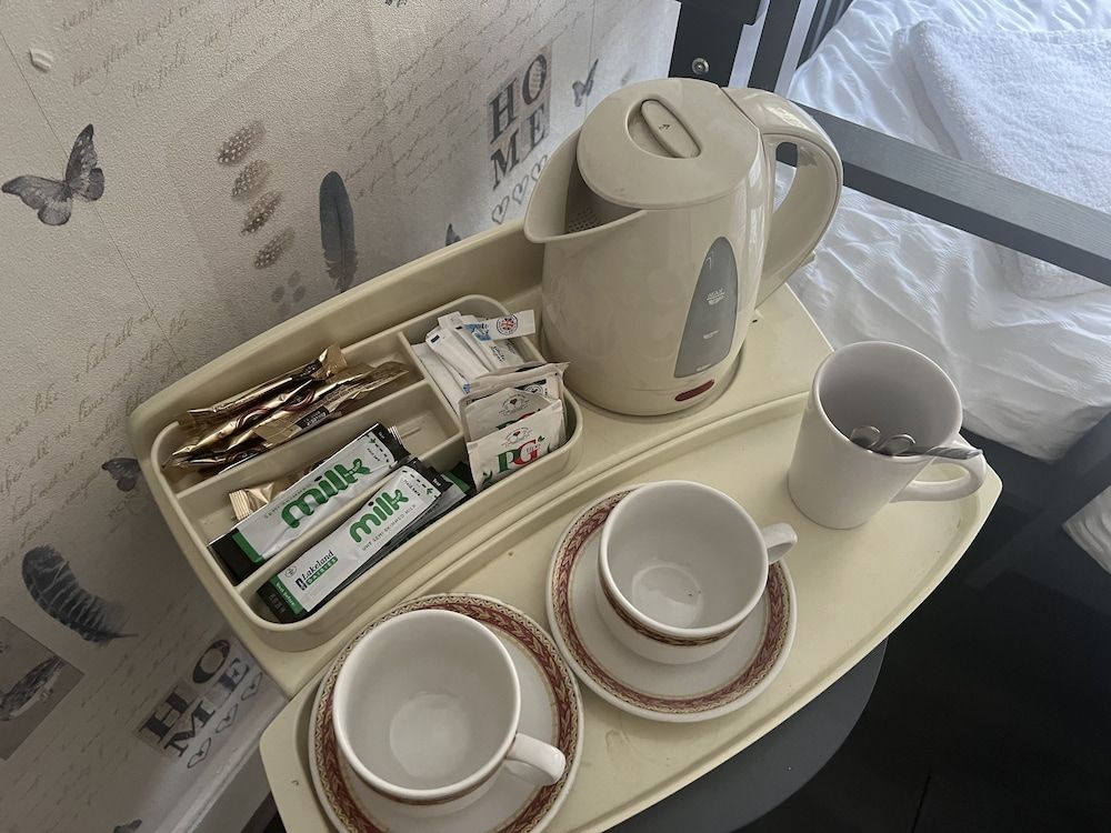 Habberly House Hotel Family Room, Multiple Beds 3