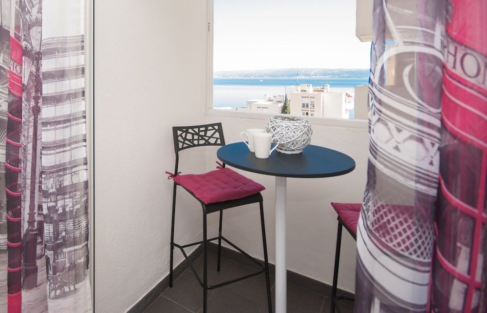 undefined Studio apartment Tina 2