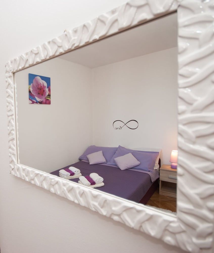 undefined Studio apartment Tina 7