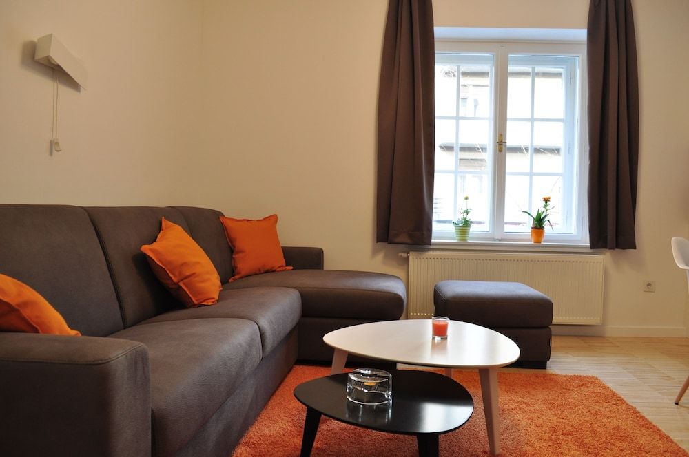 Apartments City&style Exclusive Apartment, City View (Orange) 6