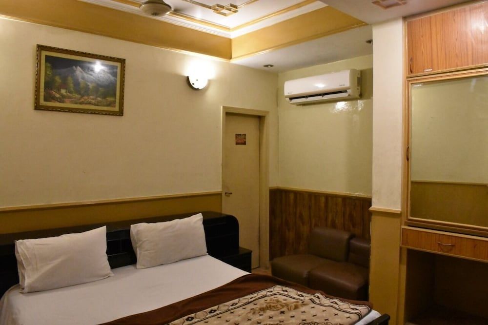 Junior Studio Suite