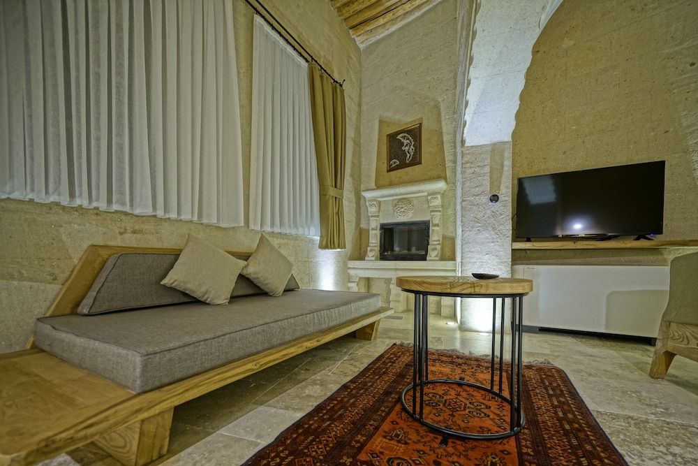 Kappadoks Cave Hotel Design Room 4