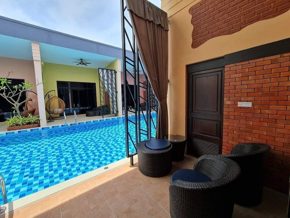 Baan Noppadol Hua Hin Loft Hotel Superior Double Room 5