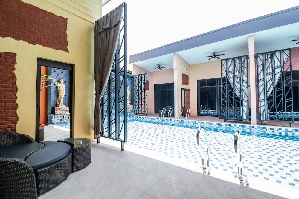 Baan Noppadol Hua Hin Loft Hotel Deluxe Double Room 6