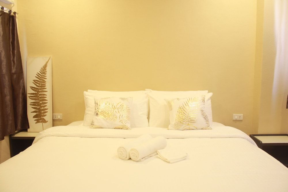 Babylon Oslob Coast Guesthouse Standard Room