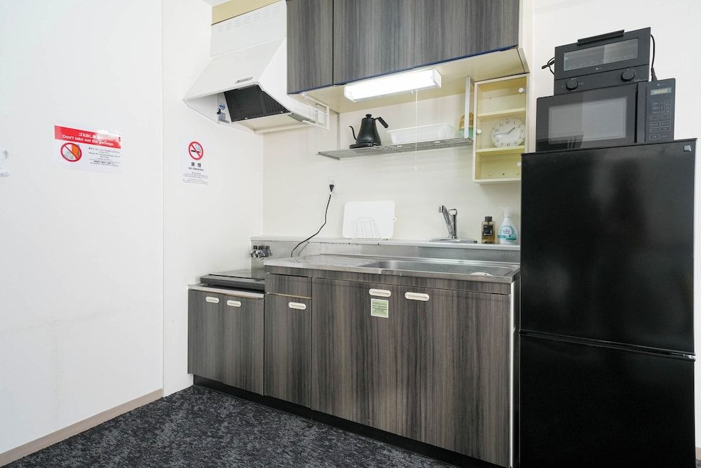 88 Matsui Building Basic Apartment, 2 Bedrooms, Non Smoking (802) 12