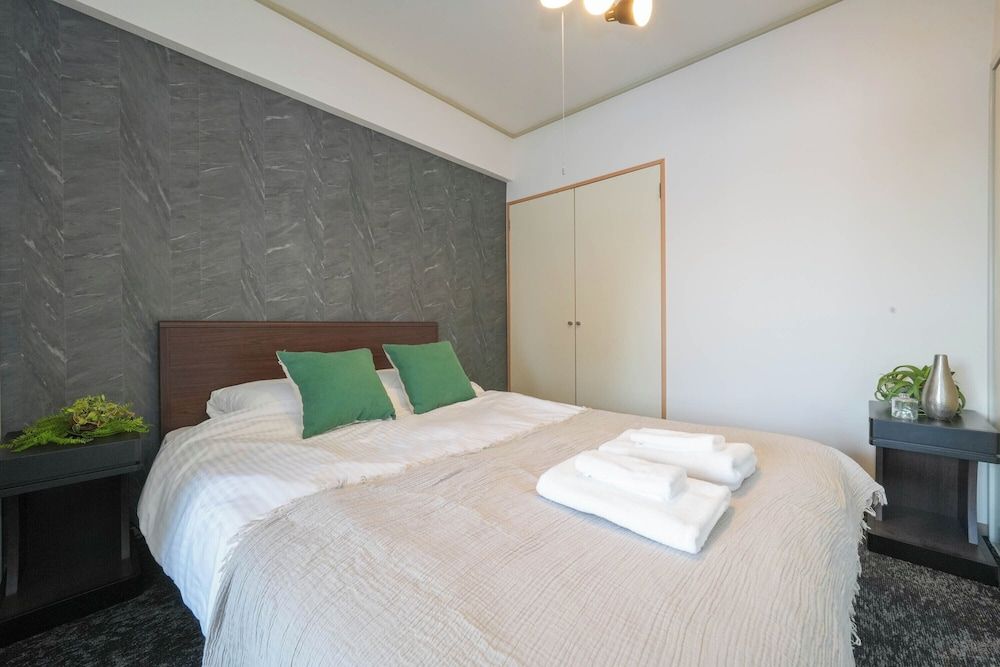 88 Matsui Building Basic Apartment, 2 Bedrooms, Non Smoking (802) 9