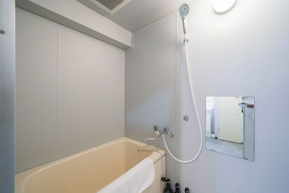 88 Matsui Building Basic Apartment, 2 Bedrooms, Non Smoking (802) 13