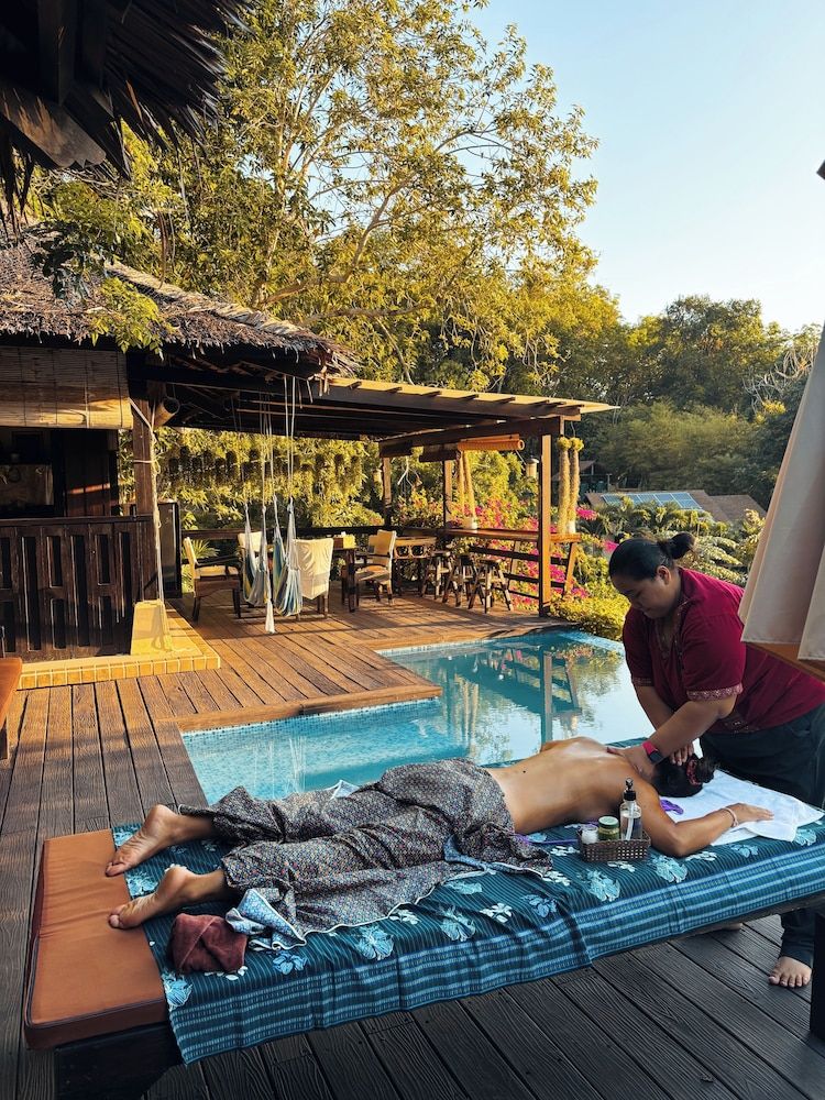 Massage in Accommodation