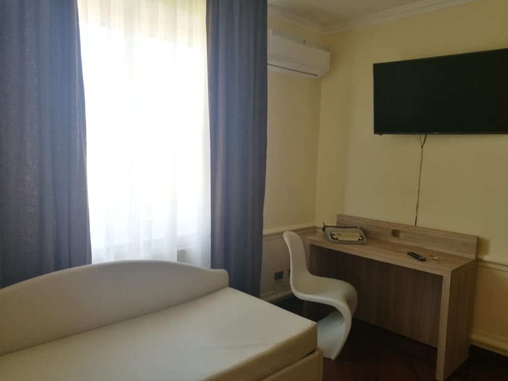 Villa Princi Luxury Room 2