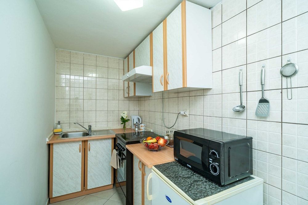 undefined Apartments Nico 10