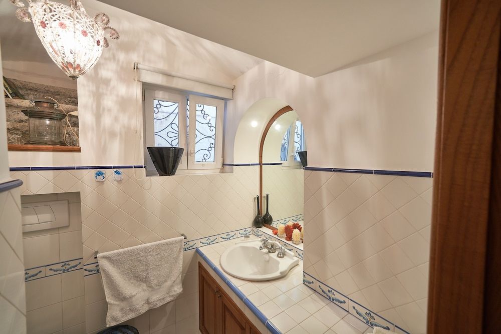 undefined L'Abate Luxury Apartment 6