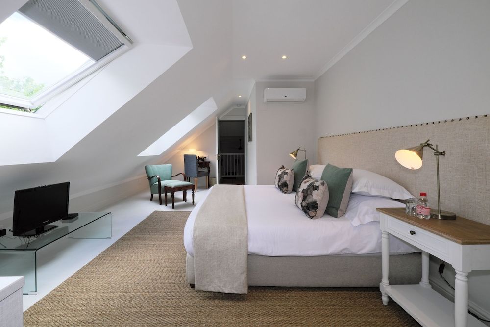 Chapter House Boutique Hotel