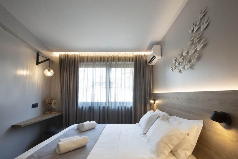 City Lights Athens Apartment, 2 Bedrooms 5