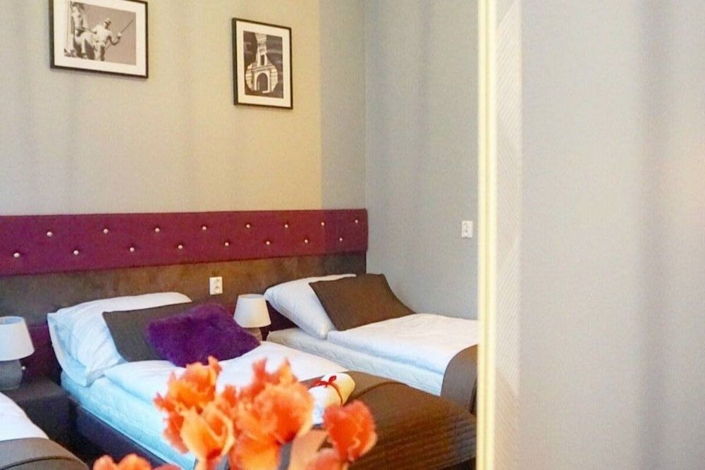 Comfort Triple Room, 3 Twin Beds, City View (13,18,23,28,33,38)