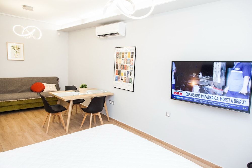 undefined Contemporary chic in Central Athens 10