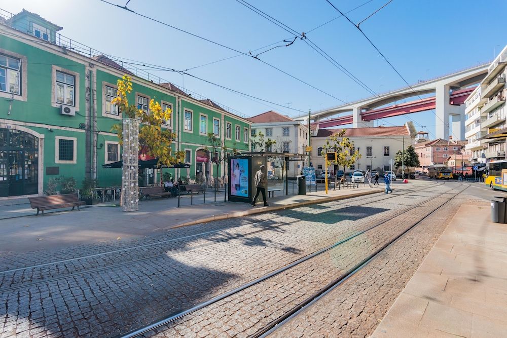 undefined LX Urban Living 4