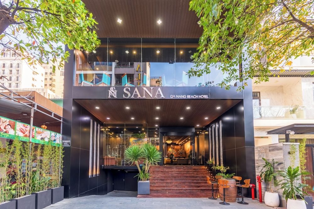 undefined Sana Danang Beach Hotel 3
