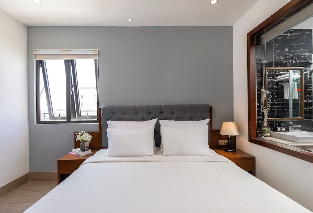 undefined Sana Danang Beach Hotel 6