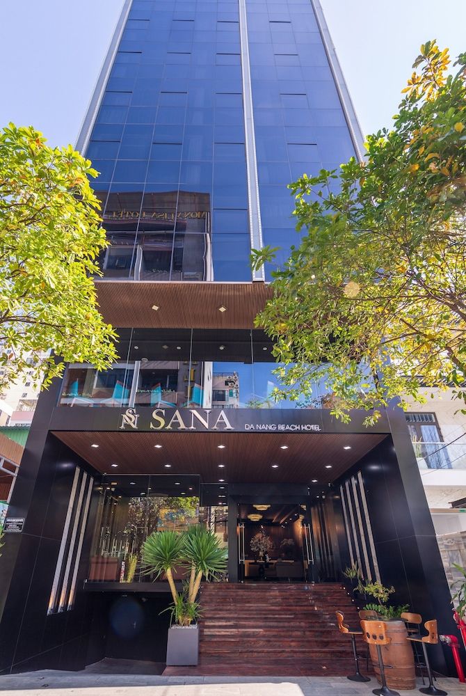 undefined Sana Danang Beach Hotel 2