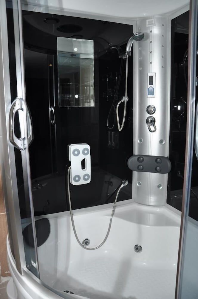 Simre Otel Suite, City View 4