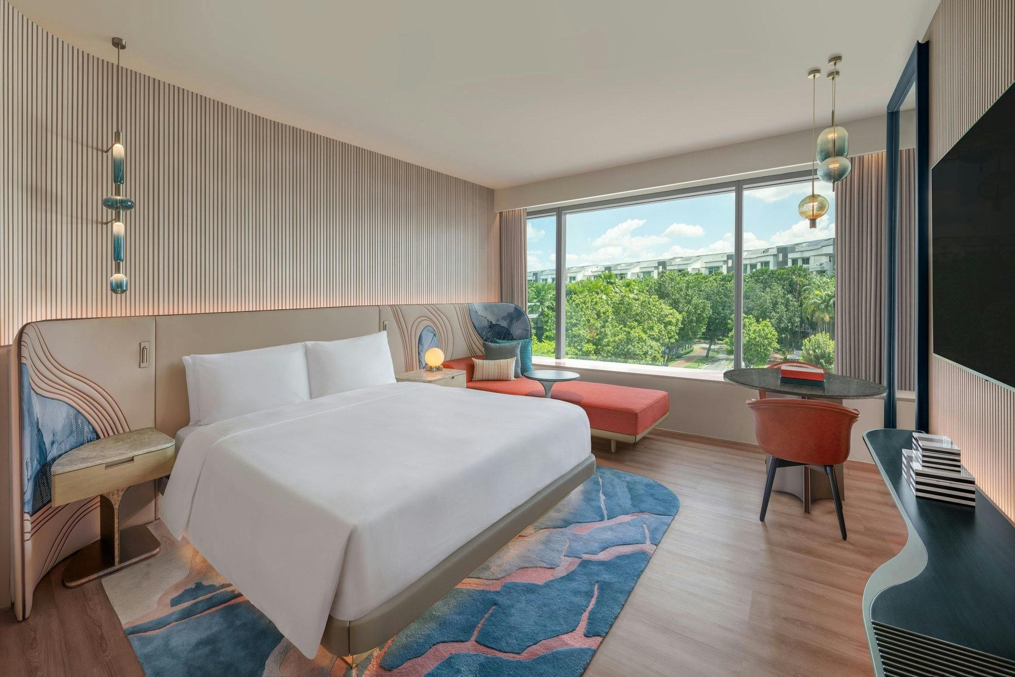 Deluxe King, Guest room, 1 King Super, Sofa bed