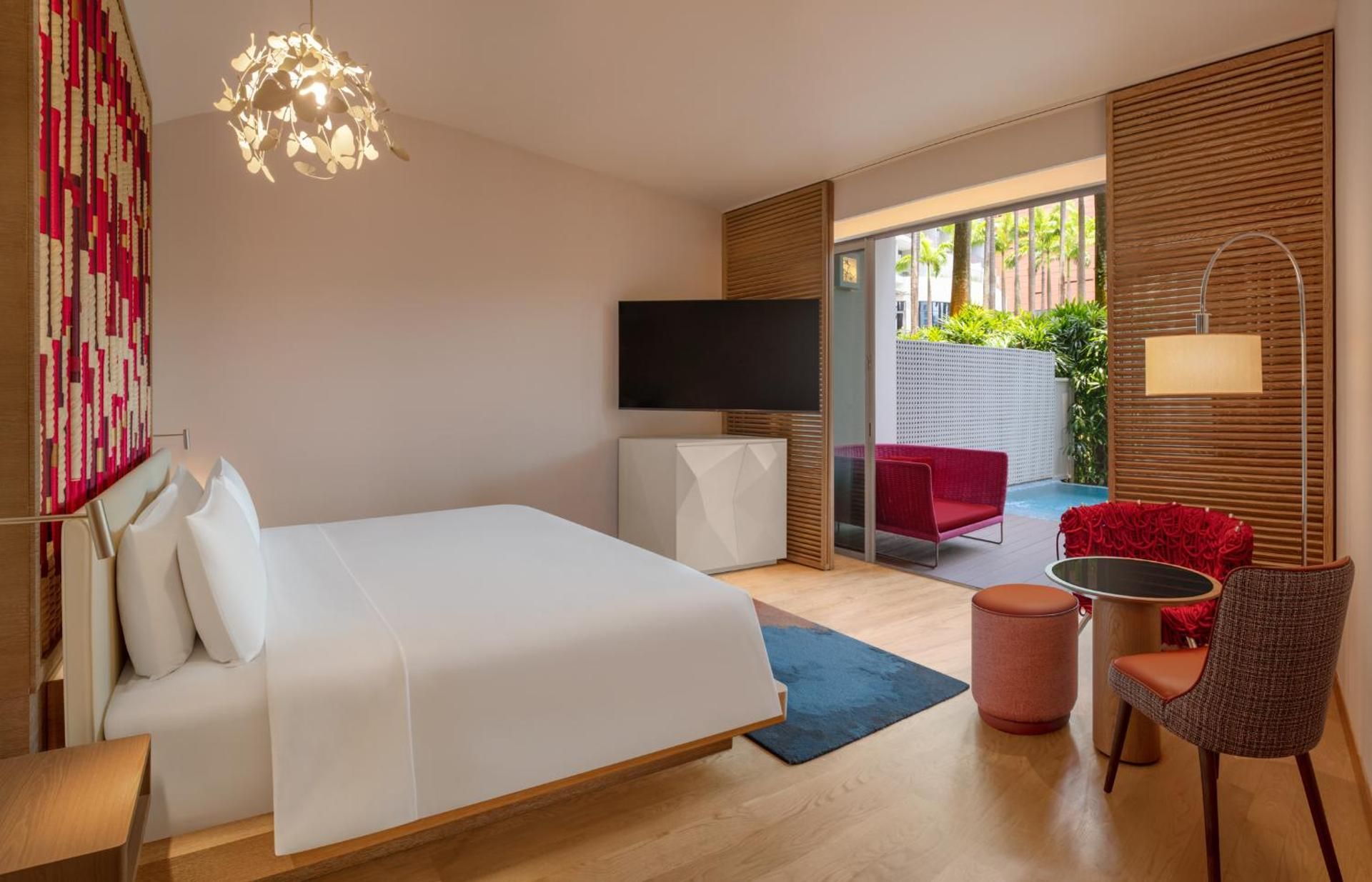 Away King, Guest room, 1 King Super, Garden level, Plunge pool, Terrace