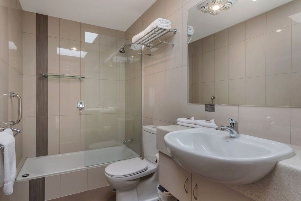 Bay View Villas Standard Two Bedroom Apartment 4