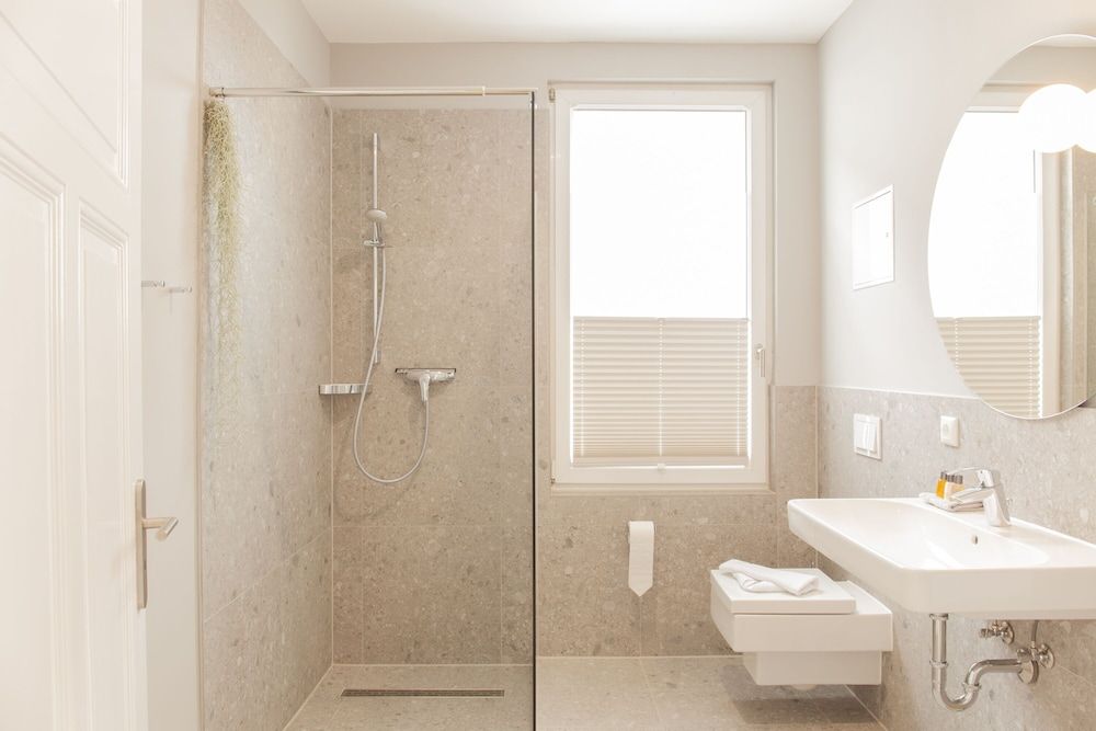 OSTKÜSTE - Kaiser Karl Design Apartments Deluxe Apartment, 2 Bedrooms, Patio 5