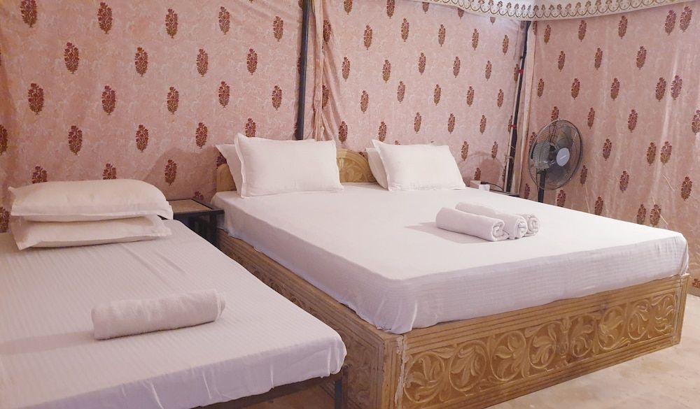 Wild Heritage Desert Camp Jaisalmer Family Tent, 1 Double Bed 5