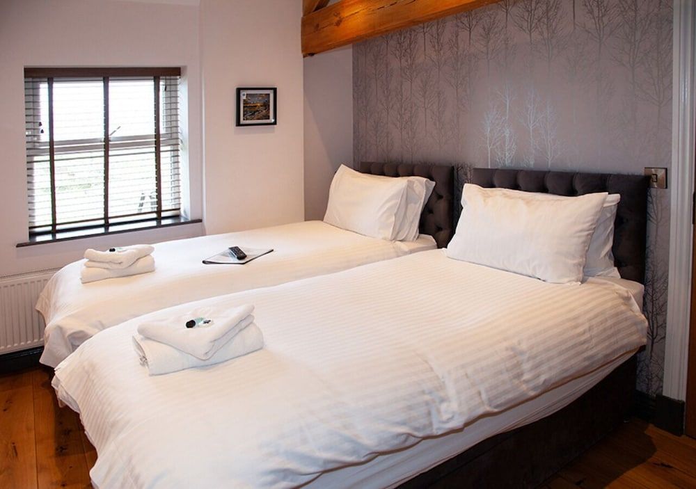 The Boshaw Trout Superior Twin Room, Ensuite