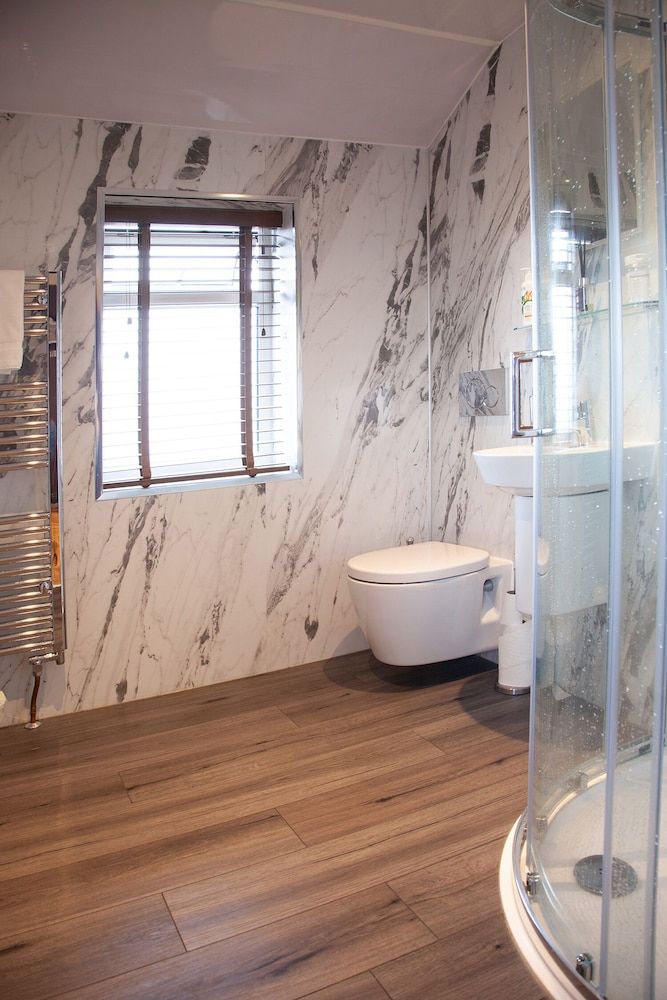 The Boshaw Trout Superior Double Room, Ensuite 3