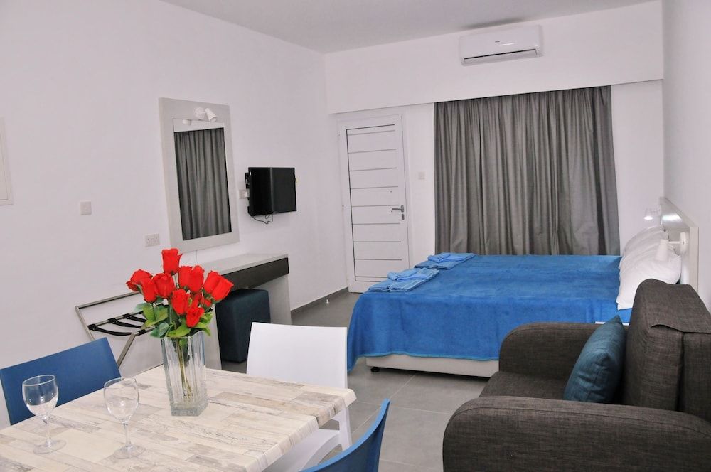 Deluxe Studio, City View