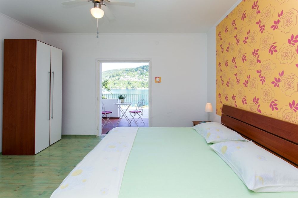 Triple Room, Sea View