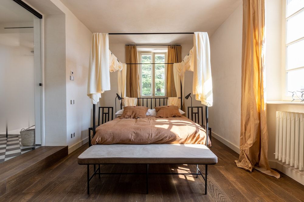 Exclusive Room