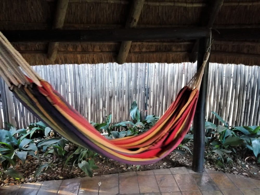 Ikamu's lodge Family Studio Suite (Kruger Cottage) 5