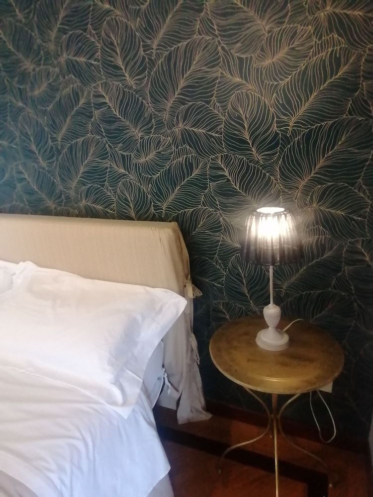 Deluxe Double or Twin Room, 1 Bedroom, Non Smoking, Private Bathroom