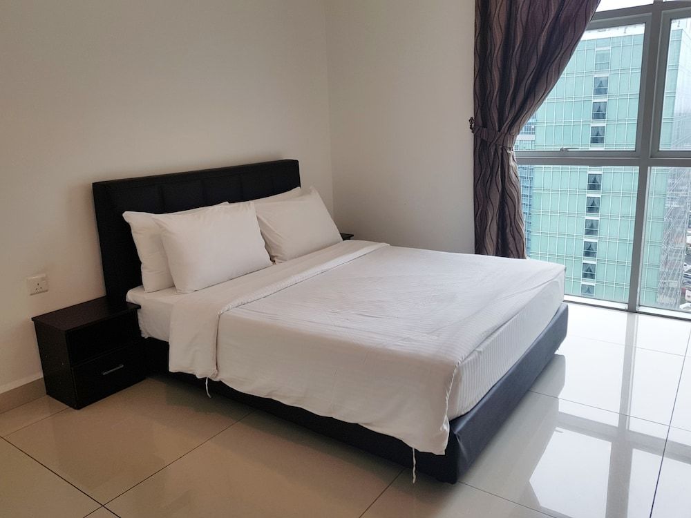 Apartment, 4 Bedrooms (Check in at D'Esplanade Residence)