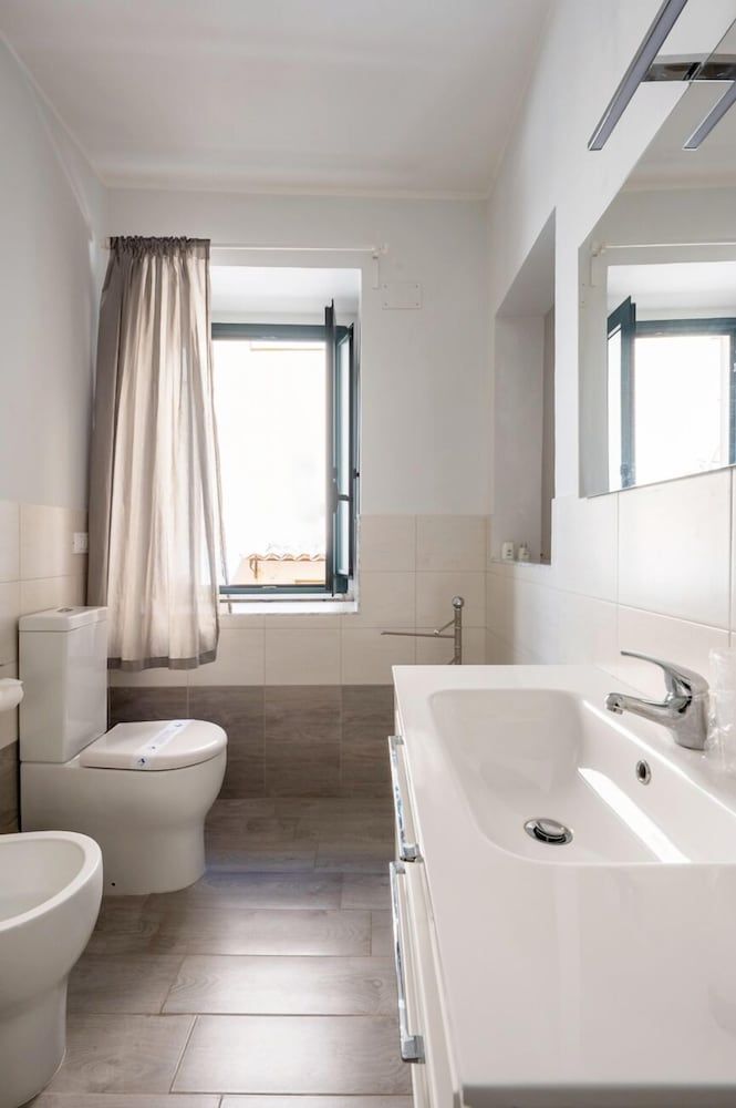 Porta Nazionale Dependance Economy Double or Twin Room 5