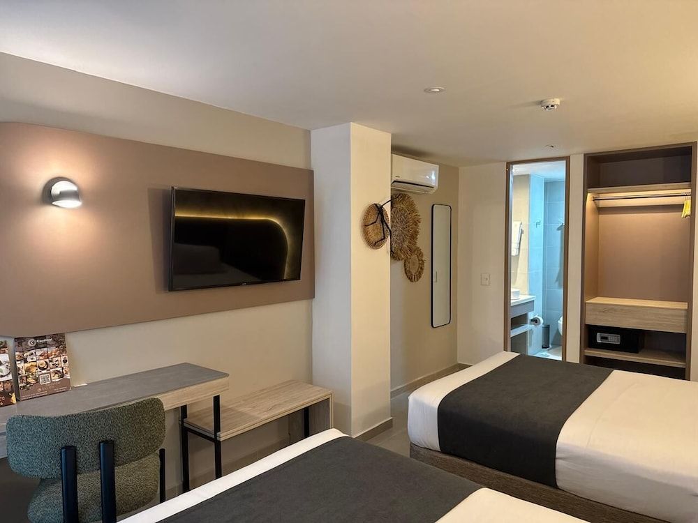 ZiOne Luxury Hotel Pereira Standard Twin Room 2