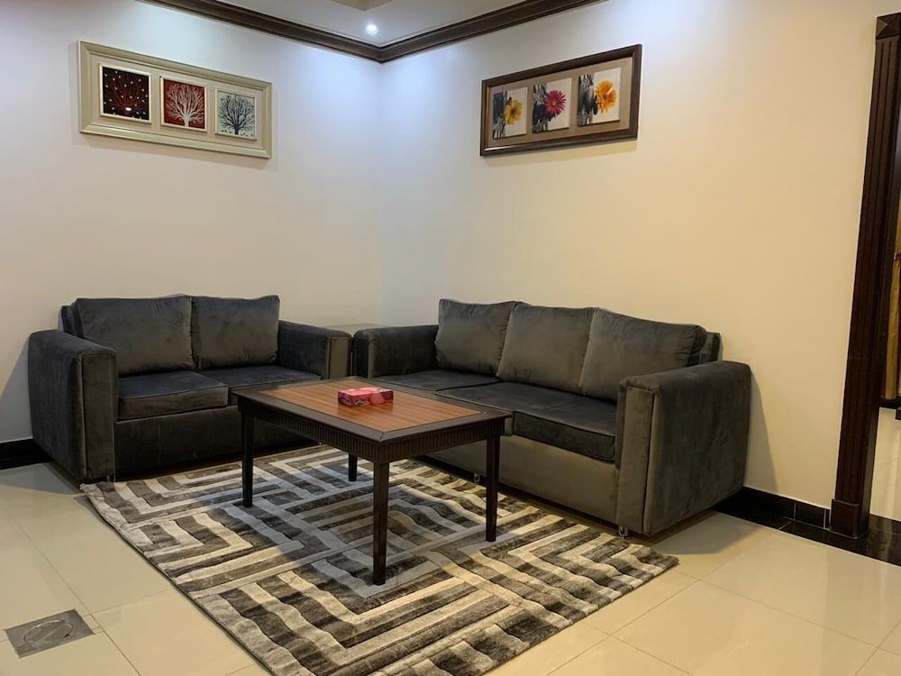 Deyala Hotel Suites Classic Apartment 6