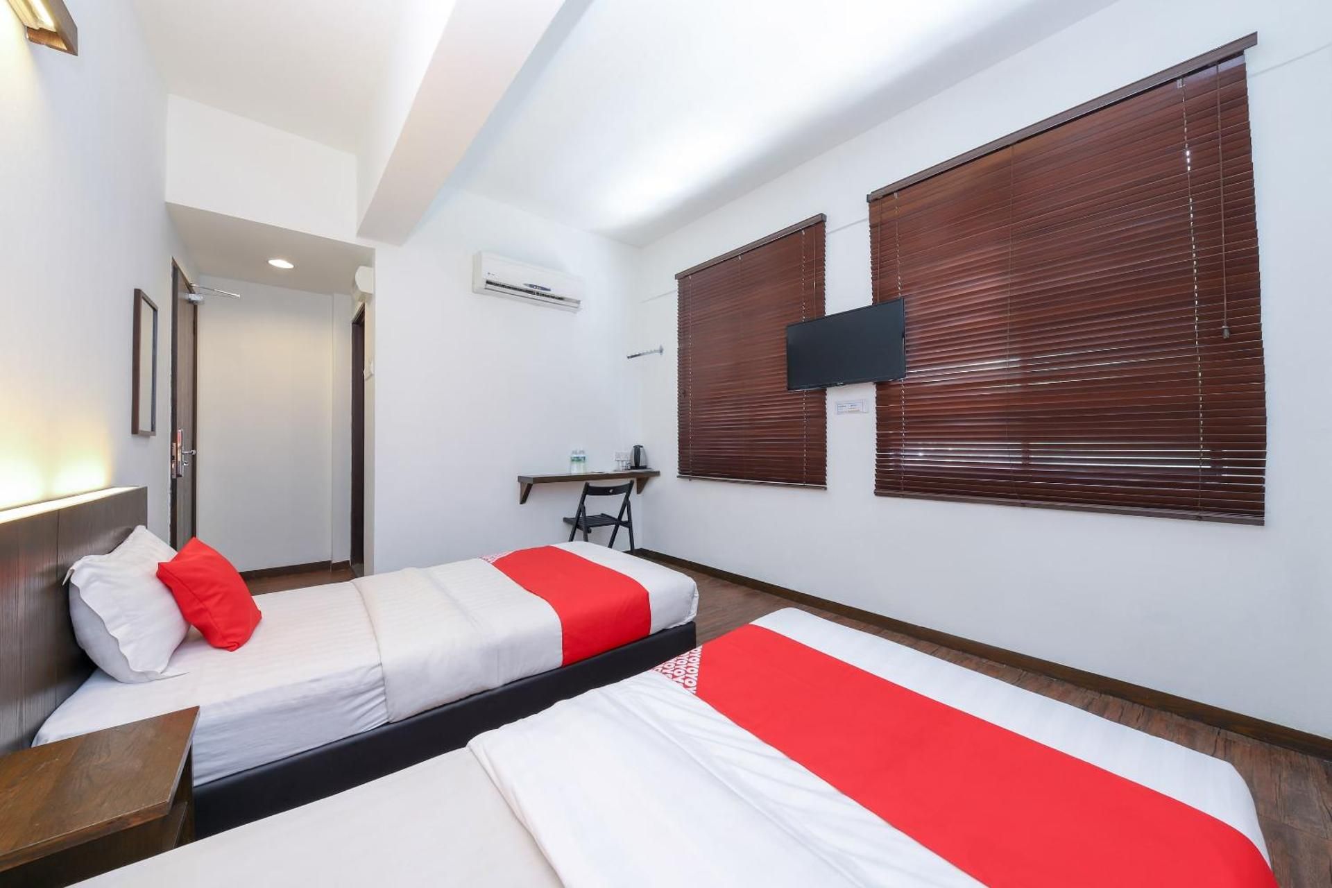 undefined Hotel O Madras 8