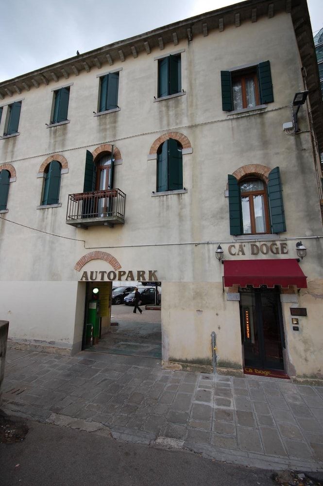 undefined Casanova FourRooms 2