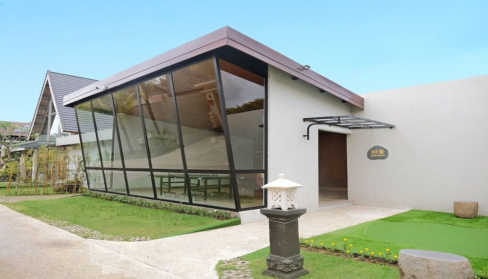 Children's Play Area