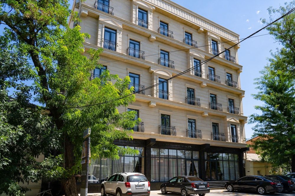 undefined Macan Terrace Hotel 2