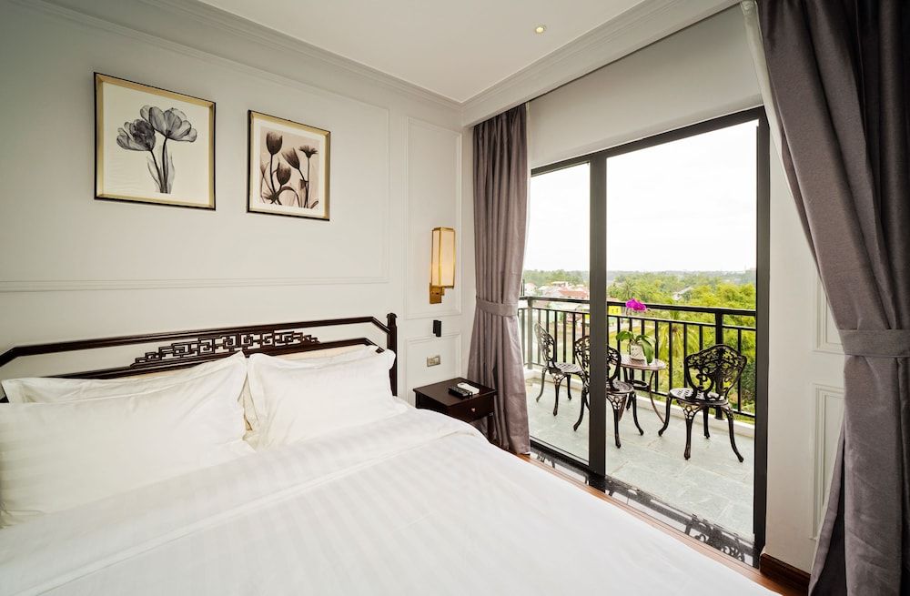 undefined Eco Lux Riverside Hotel & Spa 7