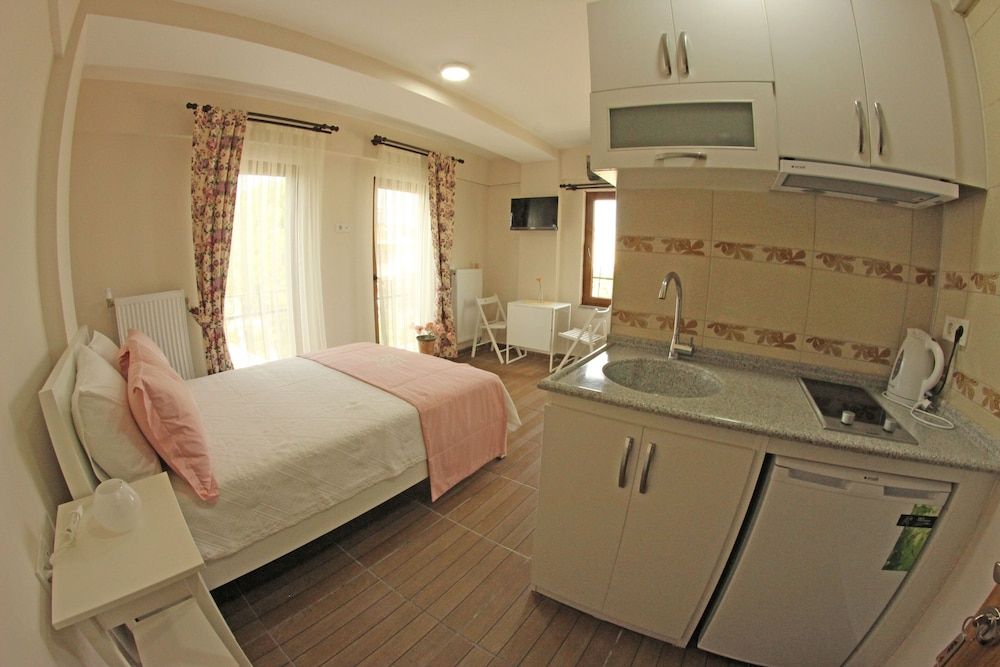 Ede Apart Hotel Standard Double Room, 1 Double Bed, Sea View 3